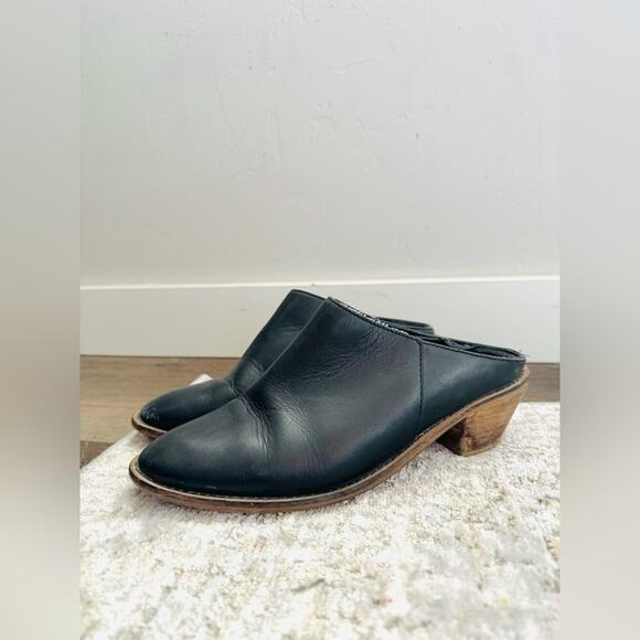 Kelsi Dagger Brooklyn Kellum Ankle Boot Black Leather Western Mule Slide 6.5 - Picture 1 of 9